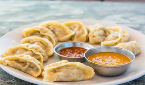 10-local-foods-you-must-eat-when-in-dharamshala1-popular