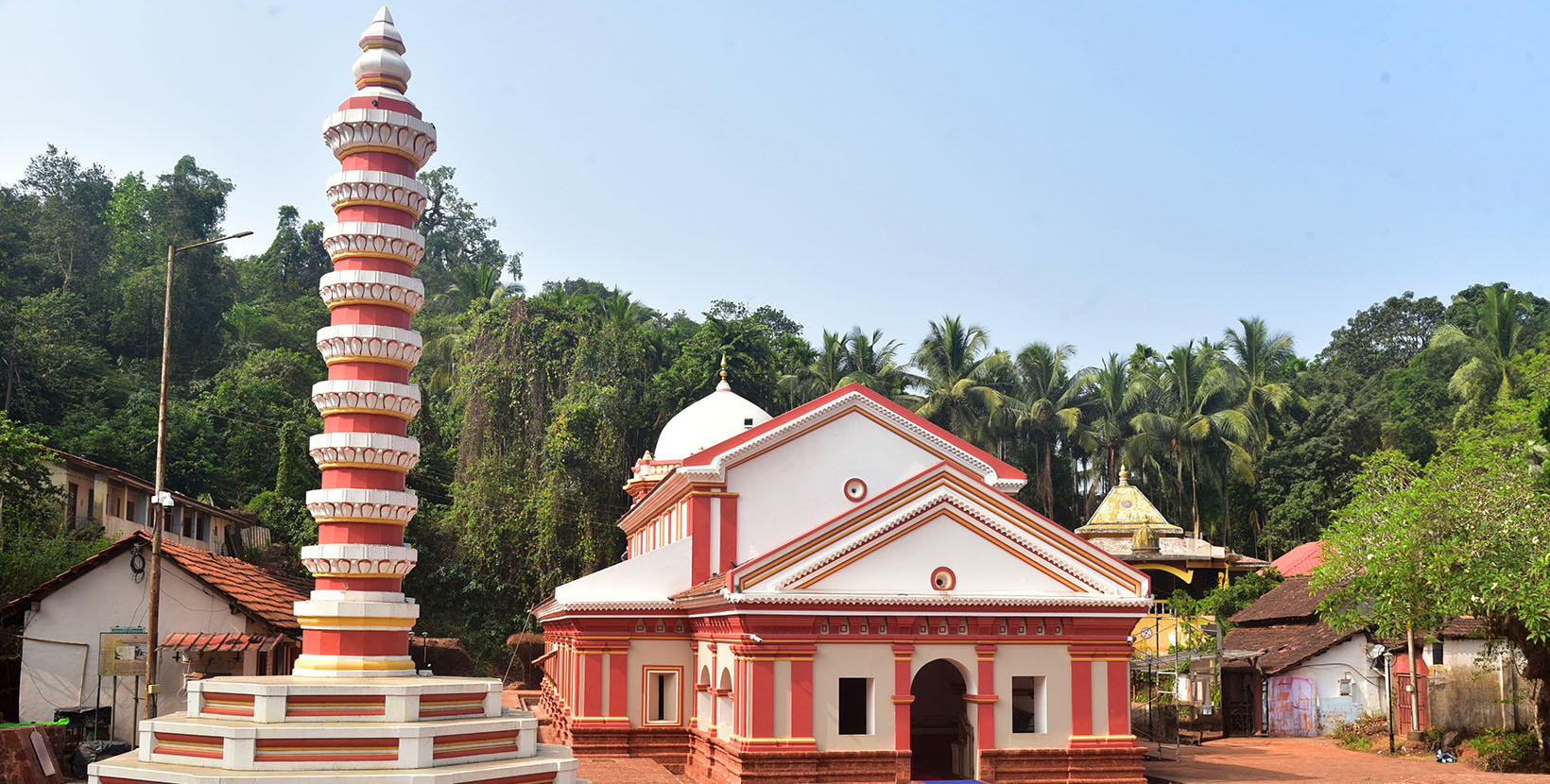 shri-saptakoteshwar-temple-at-narve--22