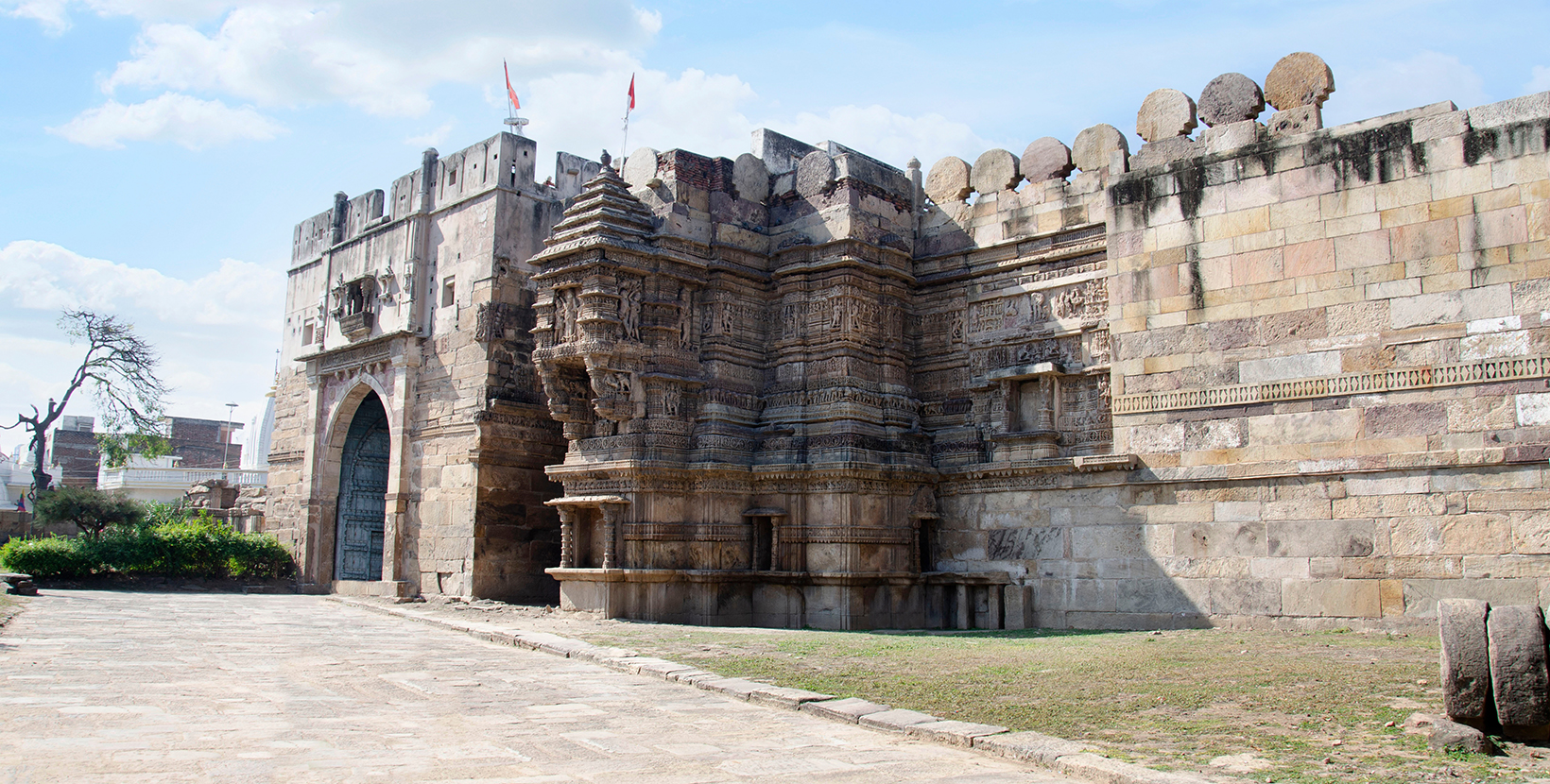 Carved Hira Bhagol, the Eastern gate named after it's architect; Hiradhar, located in Dabhoi, Gujarat, India