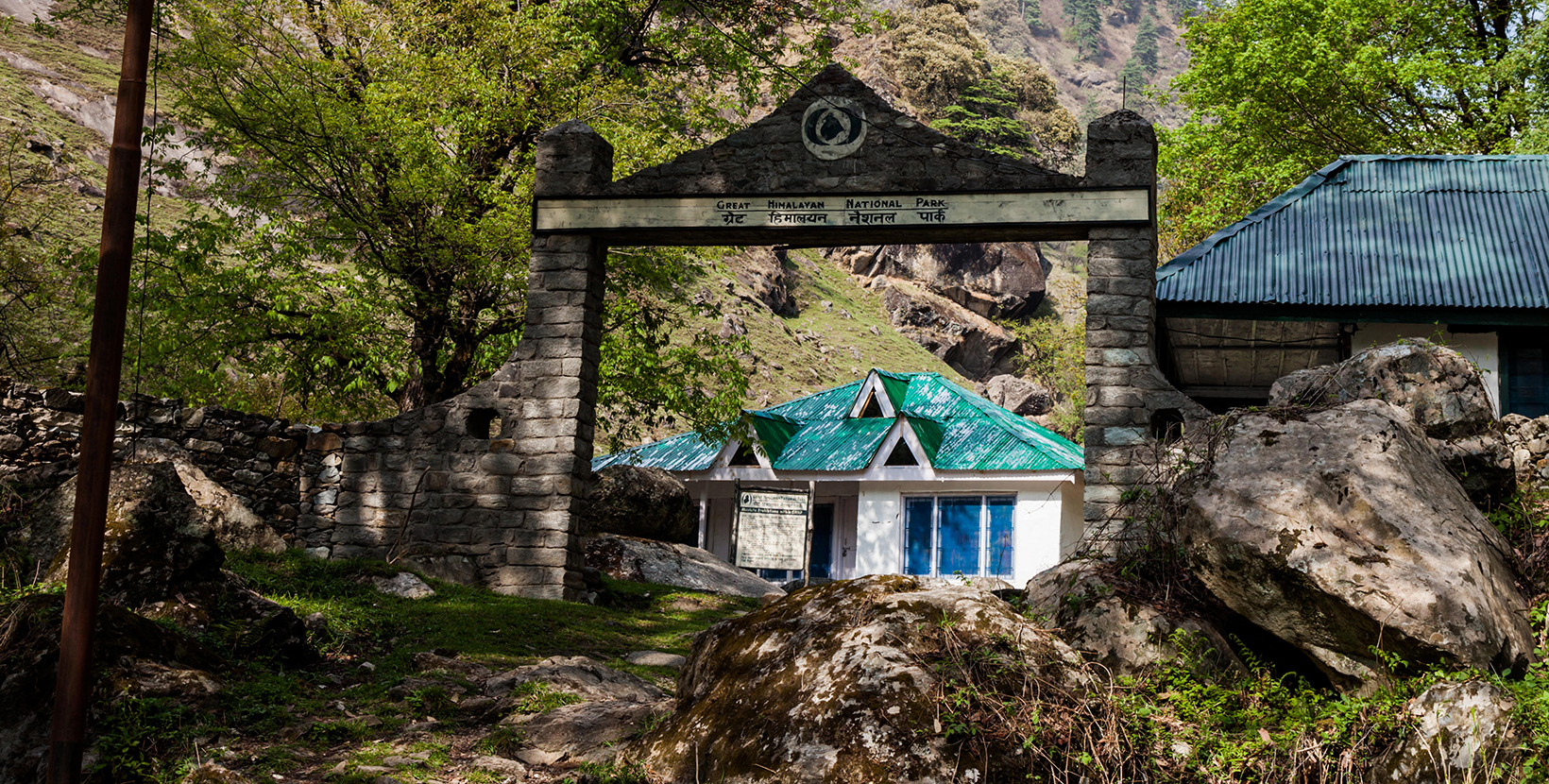 M93XT8 Landscapes from Great Himalayan National Park (GHNP) near Manali, Himachal Pradesh, India.