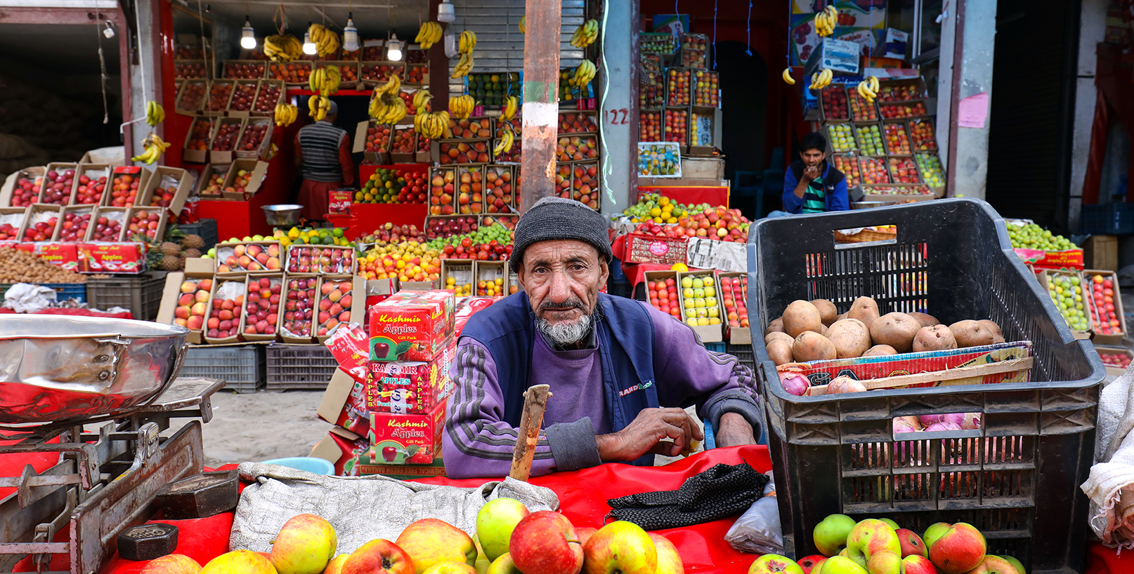 gulmarg-main-market-kashmir-tri-iter-day1.jpg