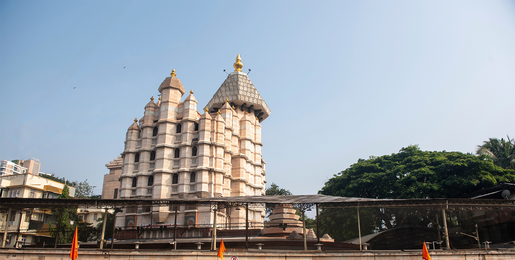  25 October 2020 The Shree Siddhivinayak Ganapati Mandir or temple is a Hindu temple dedicated to Lord Ganesha It is located in Prabhadevi Mumbai Maharashtra India