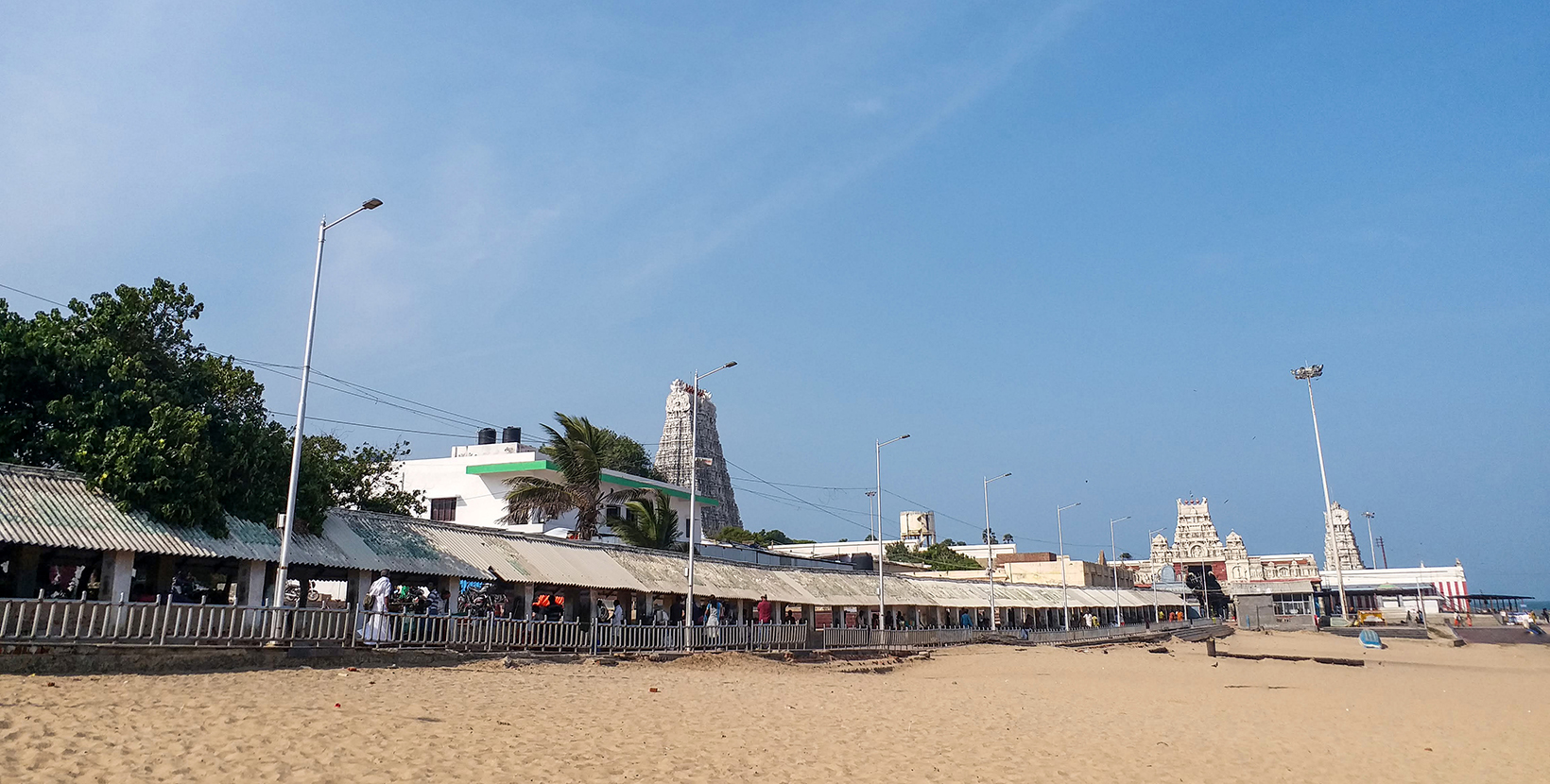 thiruchendur temple view under bright sun