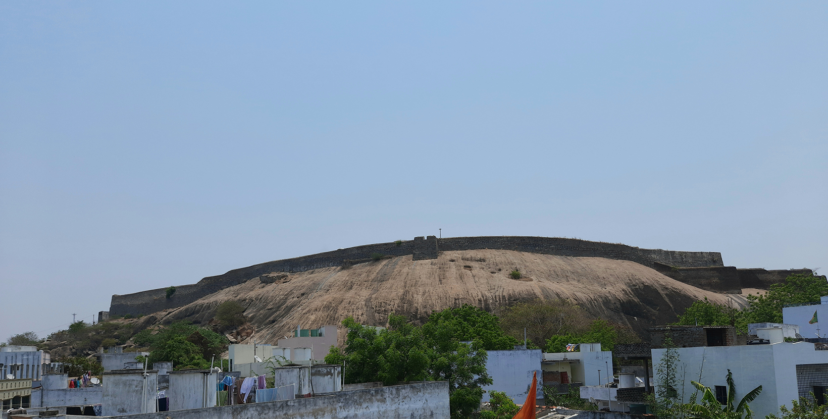 Khammam Fort is a fort in the city of khammam,Telangana,India. constructed byMusunuri Nayaks