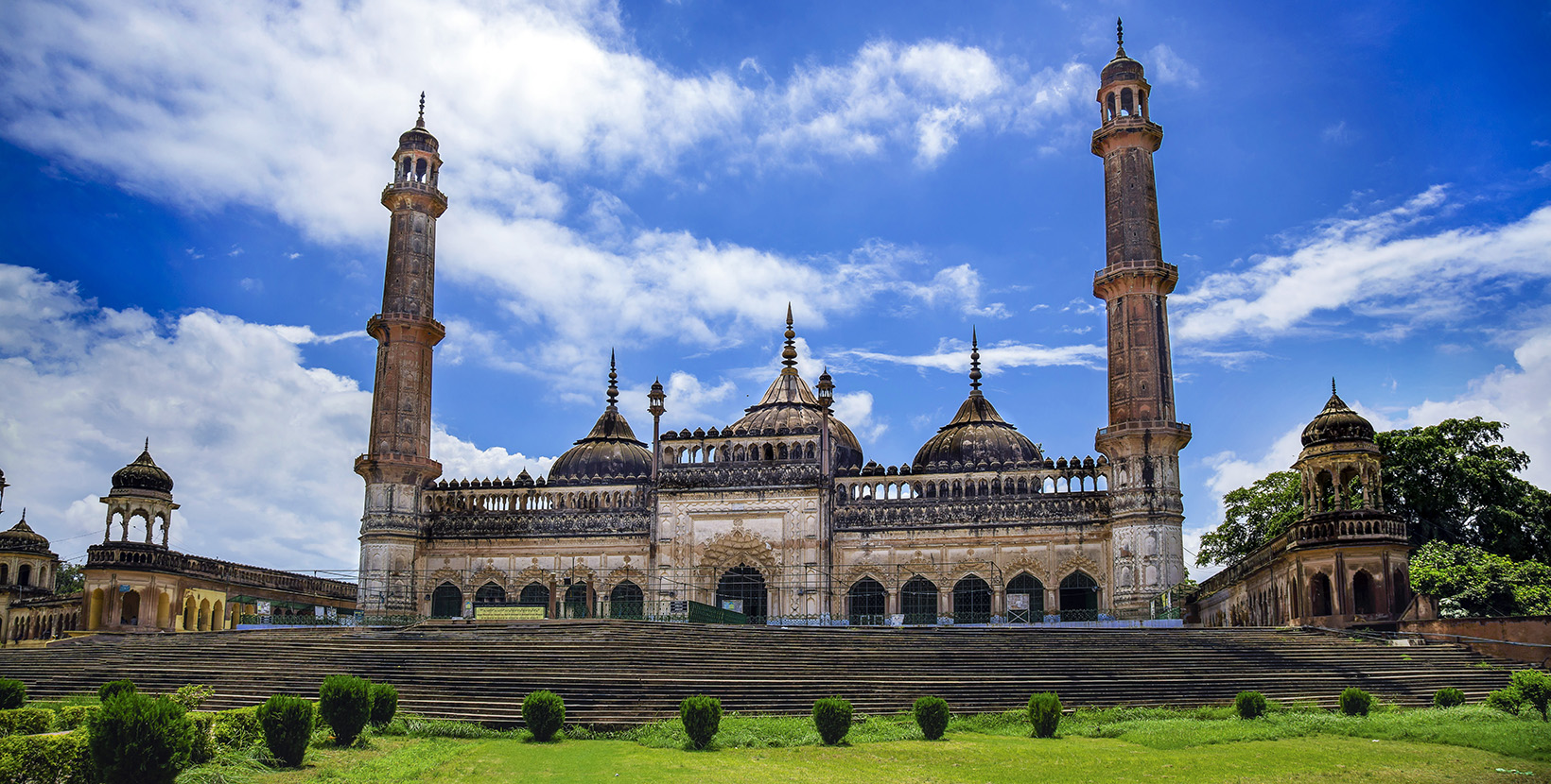 4-bada-imambara-lucknow