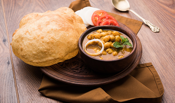 chole-bhature-kanpur-blog-gas-exp-cit-pop